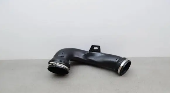 Land Rover Discovery 5 Intercooler hose/pipe FPLA9C619BD