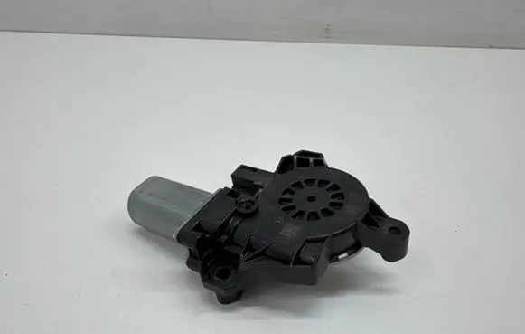 Mercedes-Benz EQA Rear door window regulator motor A0009060908