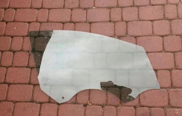 Opel Astra K Front triangle window/glass 
