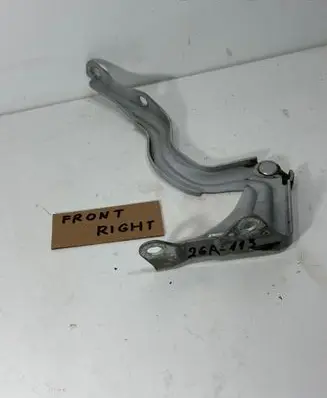 Hyundai i30 Engine bonnet/hood hinges