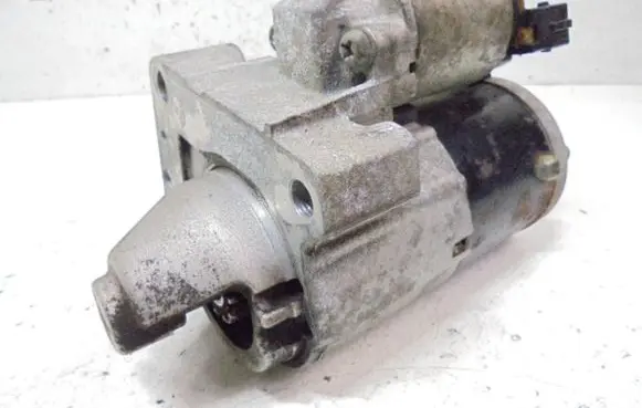 Citroen C5 Starter motor V7550017