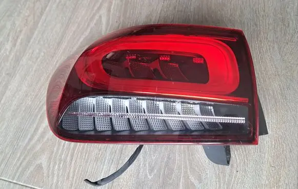 Rear/tail lights