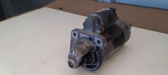 Jeep Cherokee III KJ Starter motor