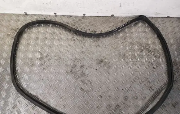 Hyundai Santa Fe Rear door rubber seal (on body) GRSANTAKPGGUMA