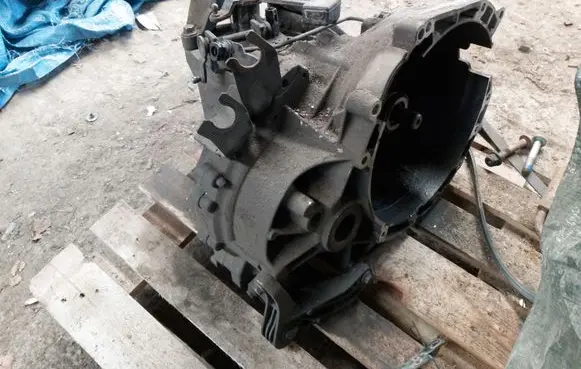 Ford Mondeo MK IV Manual 5 speed gearbox 7G9R7002BC