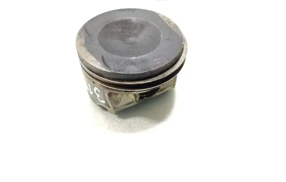 Audi A4 S4 B7 8E 8H Piston 