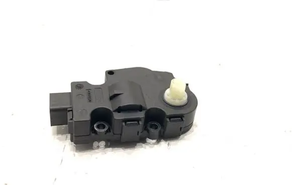 Mercedes-Benz S W221 Air flap motor/actuator EFB330