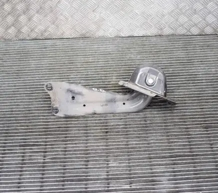 Volkswagen PASSAT B8 Rear upper control arm/wishbone 1K0501476