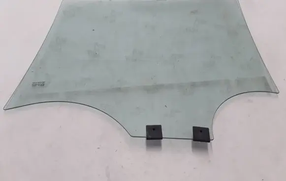 Dacia Sandero Rear door window glass