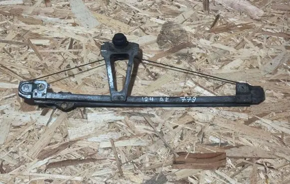 Mercedes-Benz E W124 Rear window lifting mechanism without motor