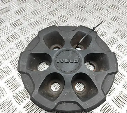 Iveco Daily 6th gen R20 wheel hub/cap/trim 5801804147