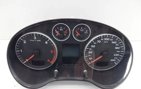 Audi A3 S3 8P Speedometer (instrument cluster) 8P0920930R