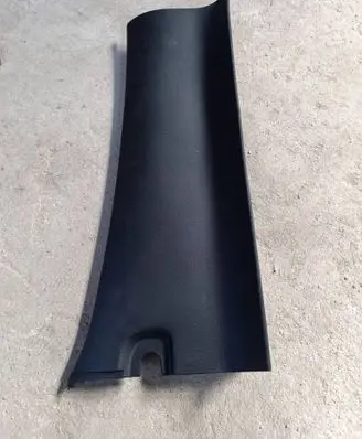 Dodge RAM (C) pillar trim 6bn42trmabrt