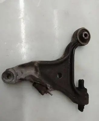 Volvo S60 Front lower control arm/wishbone 