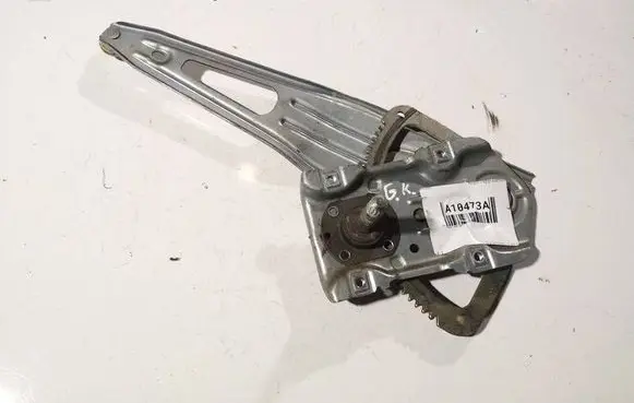 Toyota Yaris Sliding door window regulator with motor 