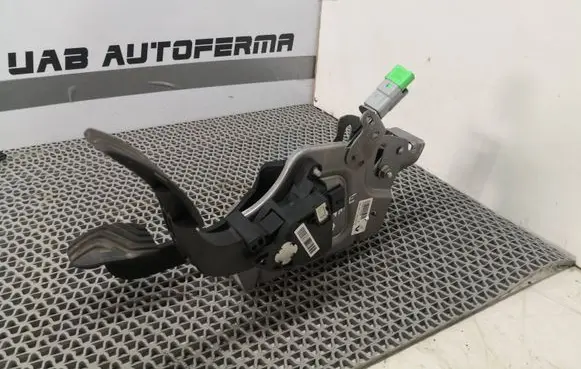 Renault Megane IV Brake pedal 465013559R 180108665R 253206454R