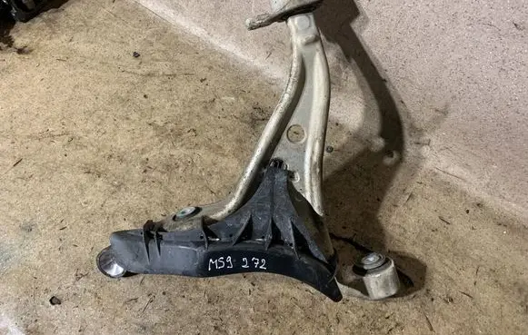 Mercedes-Benz GLE (W166 - C292) Front lower control arm/wishbone 16603