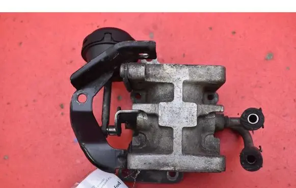 Volkswagen PASSAT B6 EGR valve 03G131063E