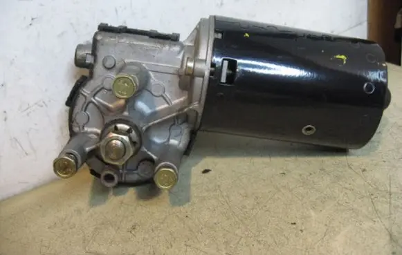 Volvo S70 V70 V70 XC Wiper motor BOSCH0390241134