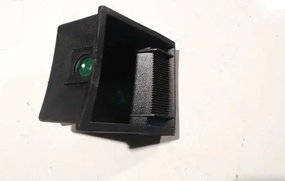 Chevrolet Lacetti Glove box