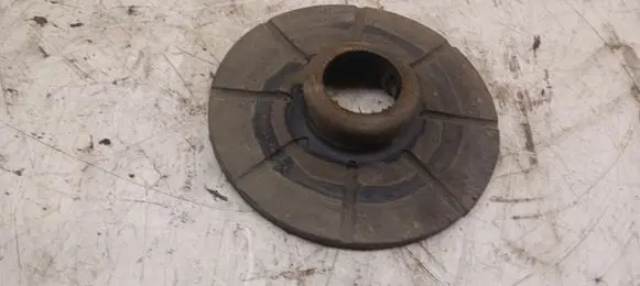Opel Insignia A Rear coil spring rubber mount 9053849696