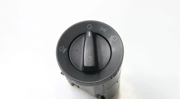 Skoda Fabia Mk2 (5J) Light switch 3B0941531B