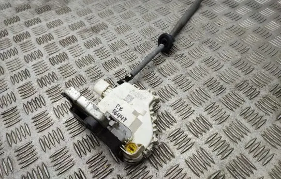 Audi A1 Front door lock 8X1837015