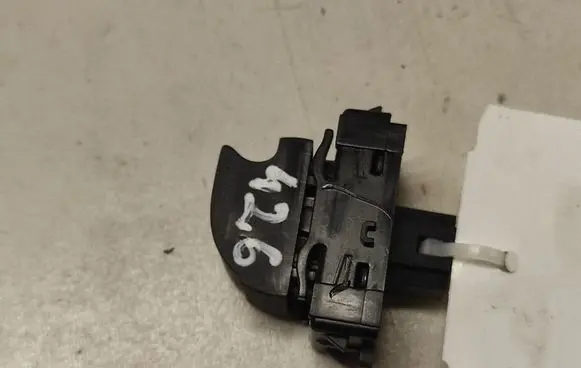 Renault Laguna III Electric window control switch 254010003R 8066