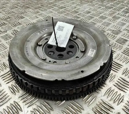 Mercedes-Benz A W177 Flywheel 123100206R A6080300100