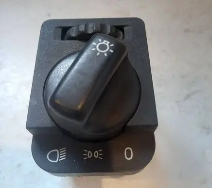 Light switch