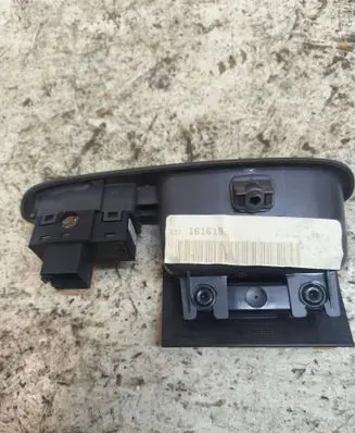 Volvo V70 Electric window control switch 9193301 9472275