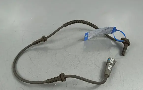 Opel Mokka ABS brake wheel speed sensor 95490814