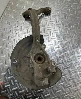 Audi A6 S6 C6 4F Front wheel hub spindle knuckle 4F0258 RFF0268