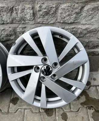 Volkswagen Polo VI R15 alloy rim 2G0601025BB
