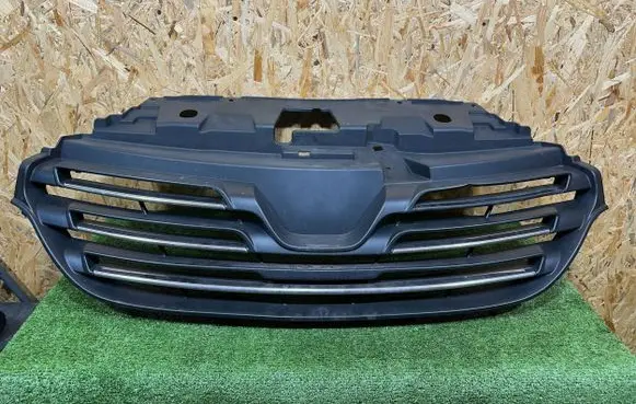 Renault Trafic III (X82) Front grill 623108673R