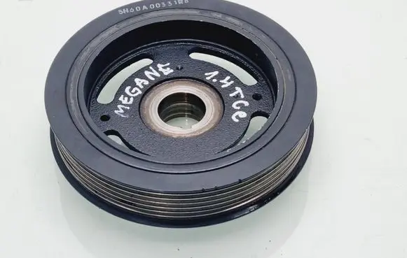 Renault Megane III Crankshaft pulley