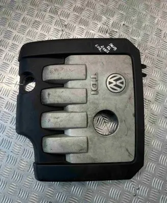 Volkswagen PASSAT B6 Engine cover (trim) 03G103925BP