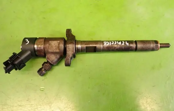 Ford Focus Fuel injector 0445110239606680