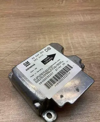 Opel Vectra B Airbag control unit/module 90569350 5WK4188