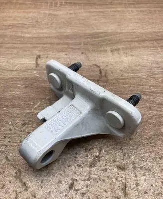 Mercedes-Benz GLC X253 C253 Front door upper hinge 1704X253 A1F00R