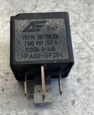 Ford Galaxy Other relay 7m0951253a