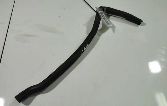 Mini One - Cooper R50 - 53 Engine coolant pipe/hose
