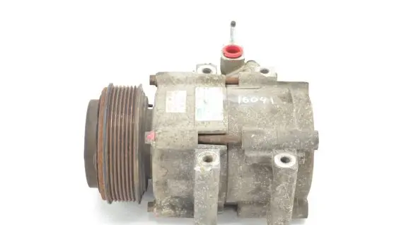 KIA Sorento Air conditioning (A/C) compressor (pump) 977013E350