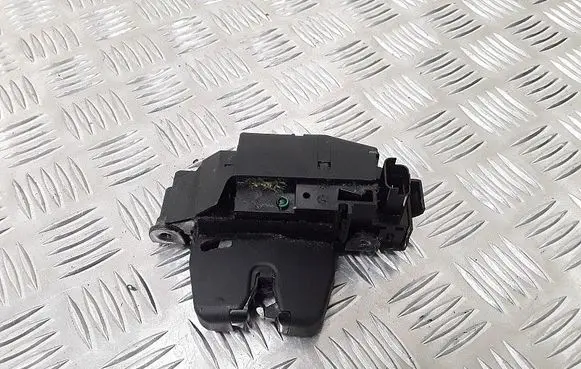 Citroen C4 Cactus Tailgate/trunk/boot lock/catch/latch 9816195380