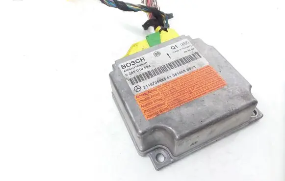 Mercedes-Benz E W211 Airbag control unit/module 2118705885 0285010564