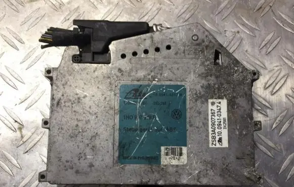 Volkswagen PASSAT B4 ABS control unit/module 1h0907379b 3x5313