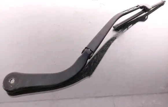 BMW 3 E90 E91 Front wiper blade arm 61617118220
