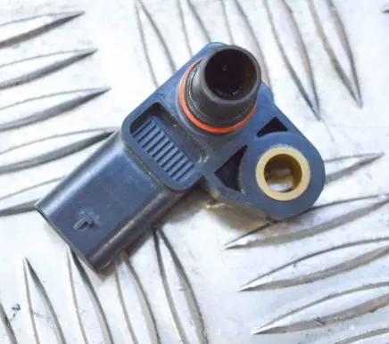 Mercedes-Benz C W205 Air pressure sensor A0081538928
