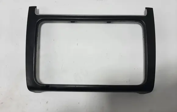 Volkswagen Polo V 6R Radio/GPS head unit trim 6R0858069