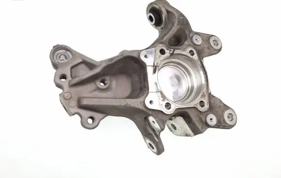 Rear wheel hub